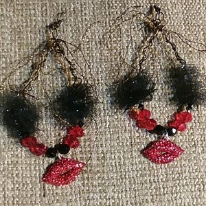 Rocky horror lips earrings